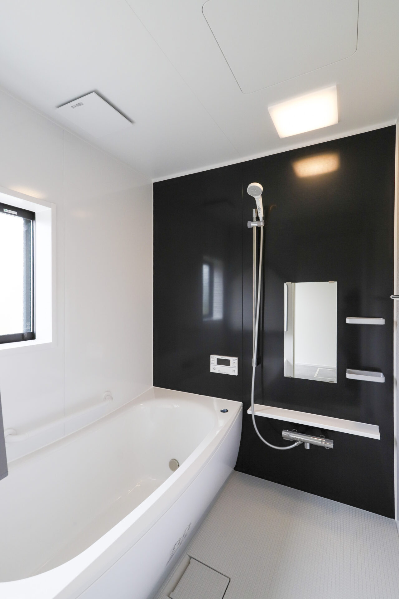 平屋＋αを叶える1.5階建て【EW-177-G】