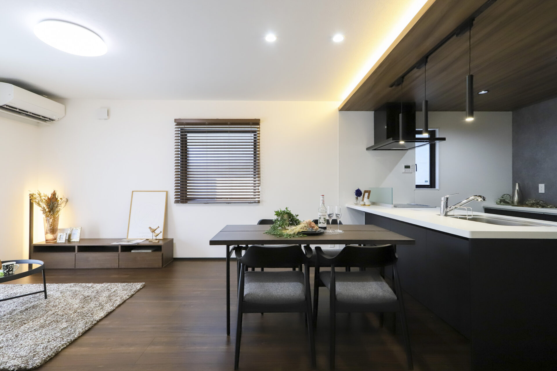 シックなホテルライクの4LDK【S-168-1】