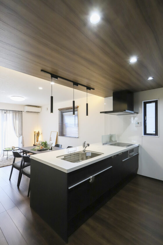 シックなホテルライクの4LDK【S-168-1】