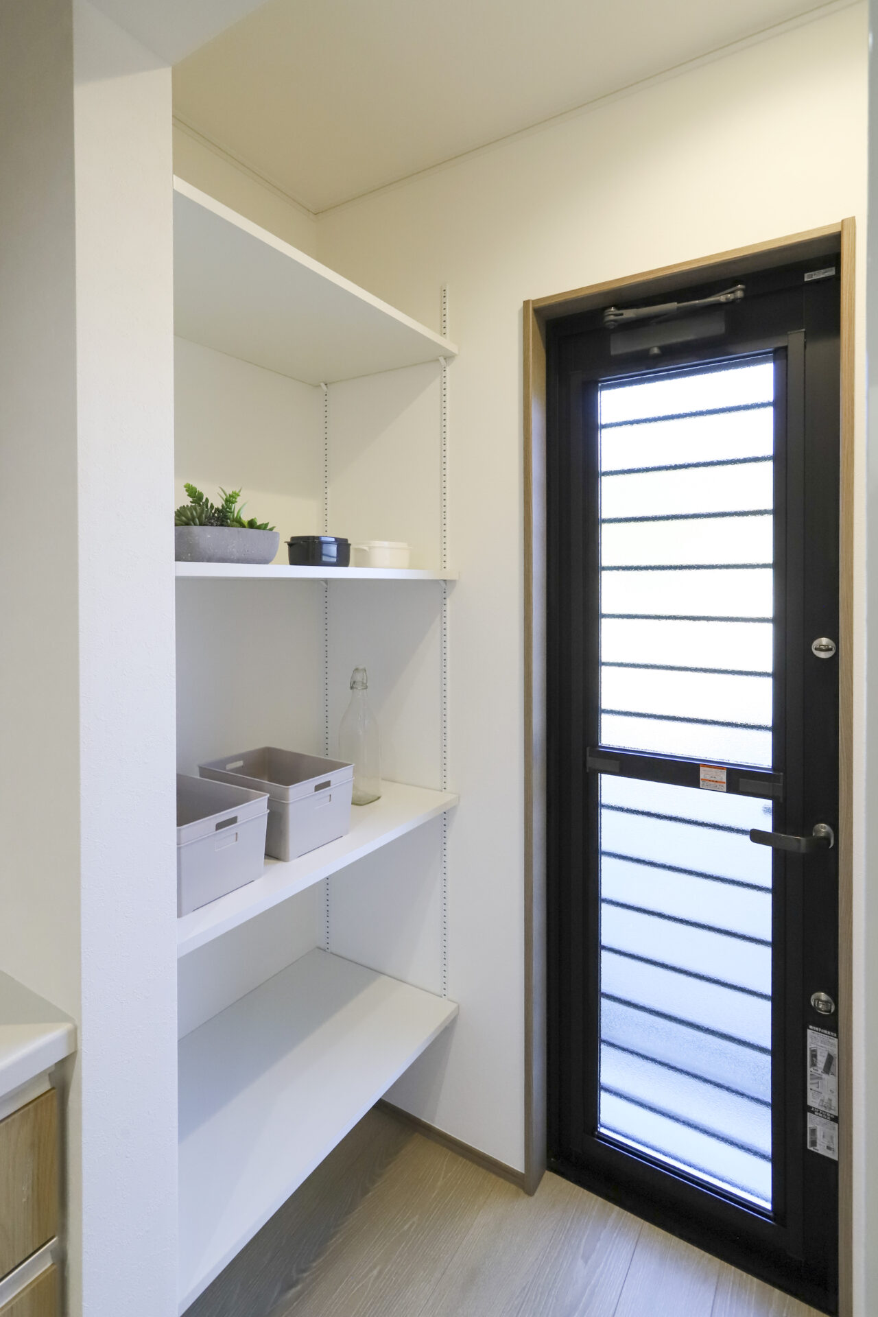 ナチュラルモダンの1.5階建て【EW-179-G】