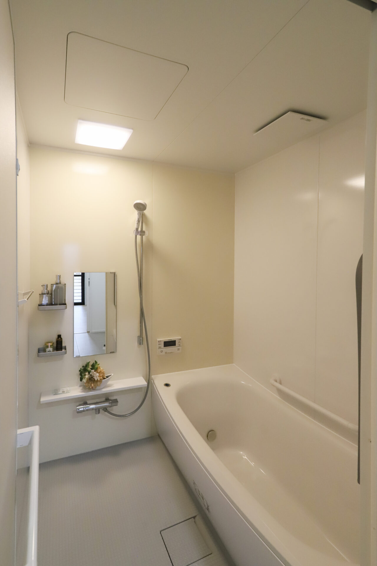 引締めブラックのナチュラルLDK【EW-176-G】