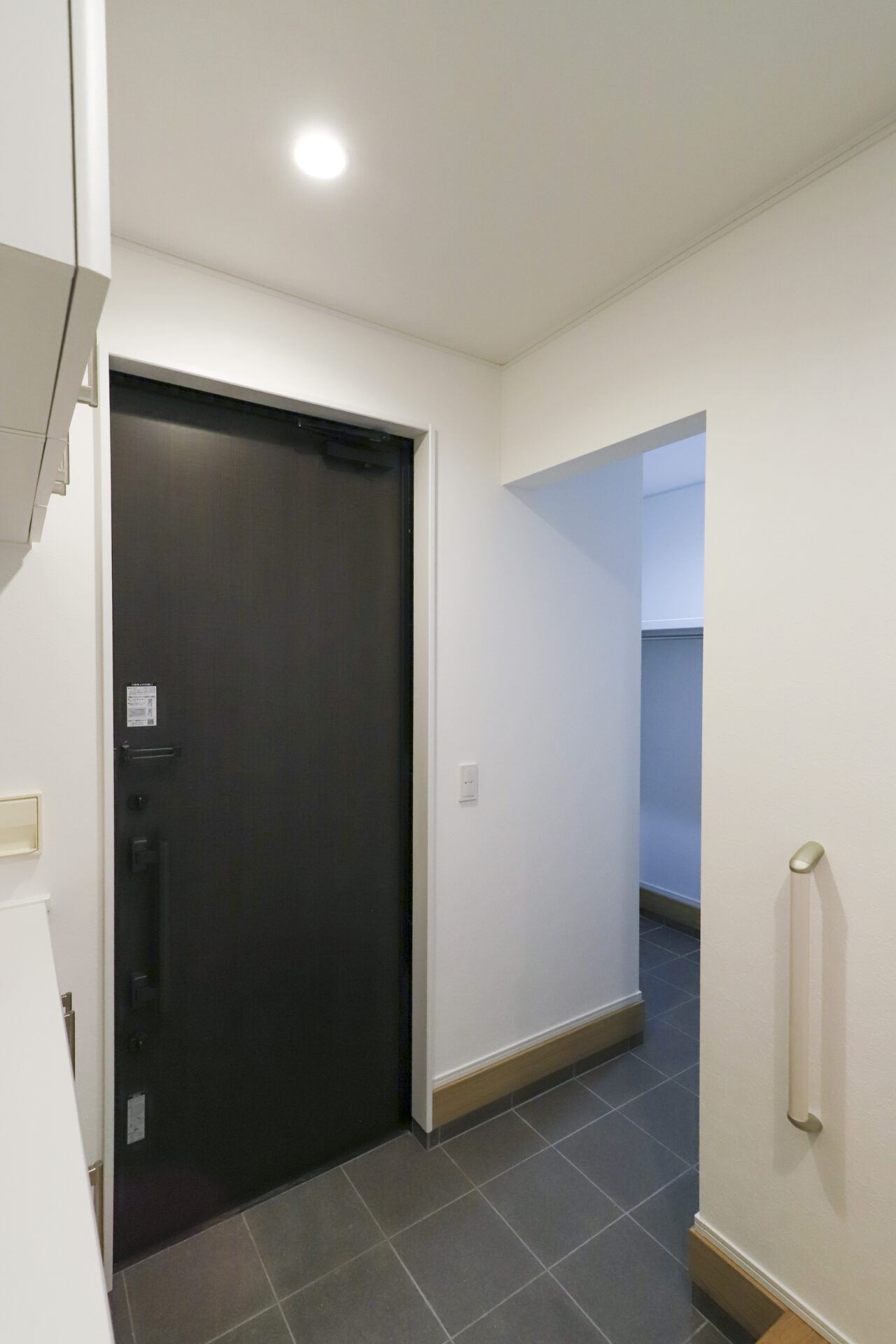 引締めブラックのナチュラルLDK【EW-176-G】