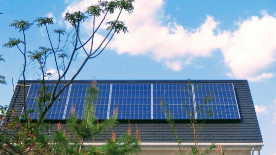 太陽光発電は必要？新築で設置するメリットと後悔しないための考え方