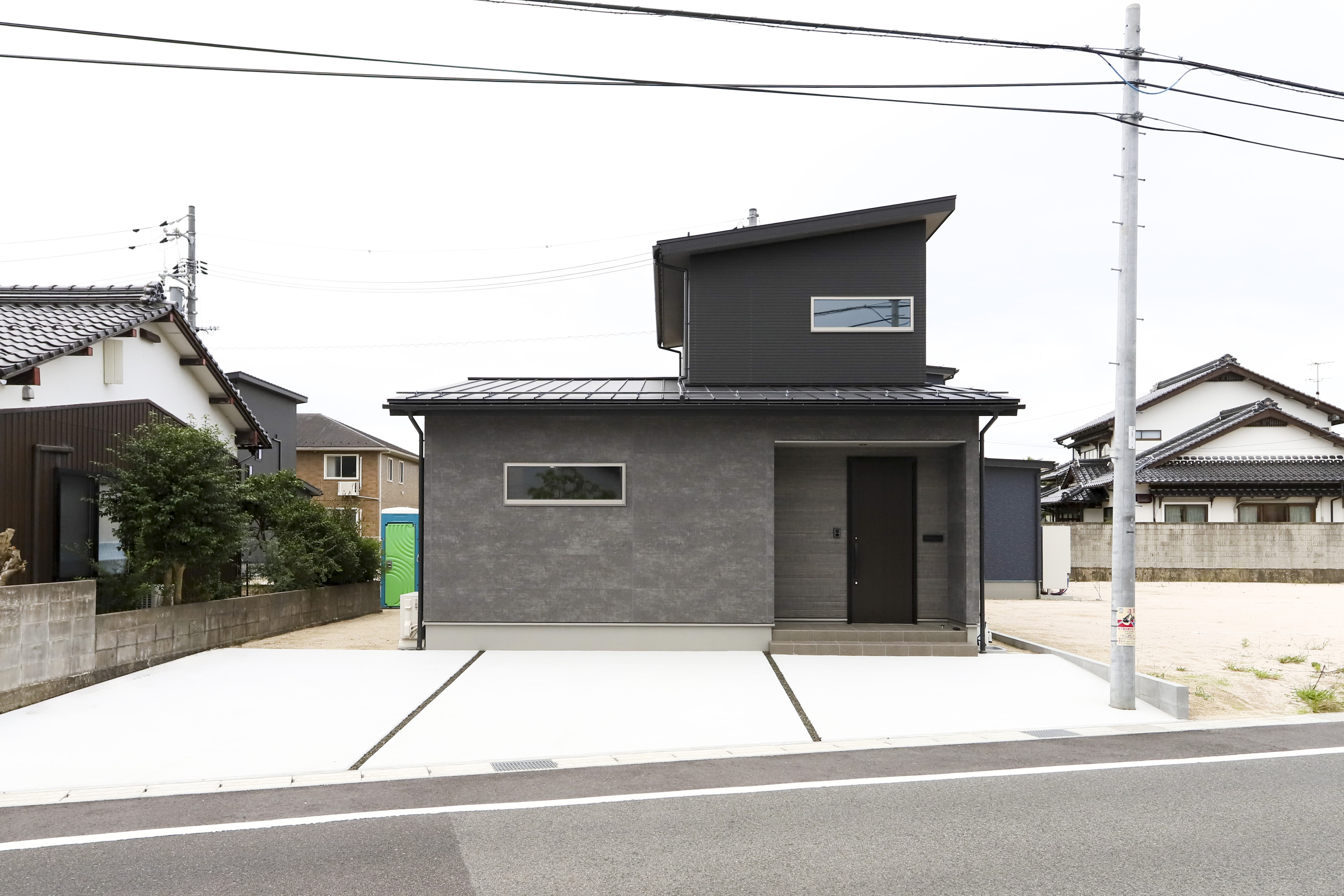 落ち着きと開放感のある1.5階建て【EW-177-1】